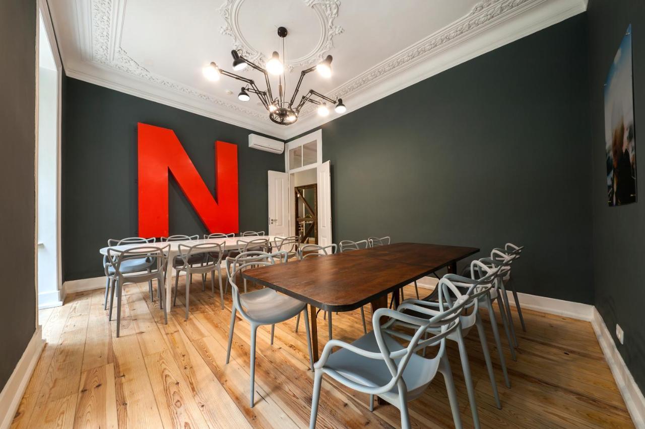 Lisbon Cheese & Wine Suites Екстериор снимка