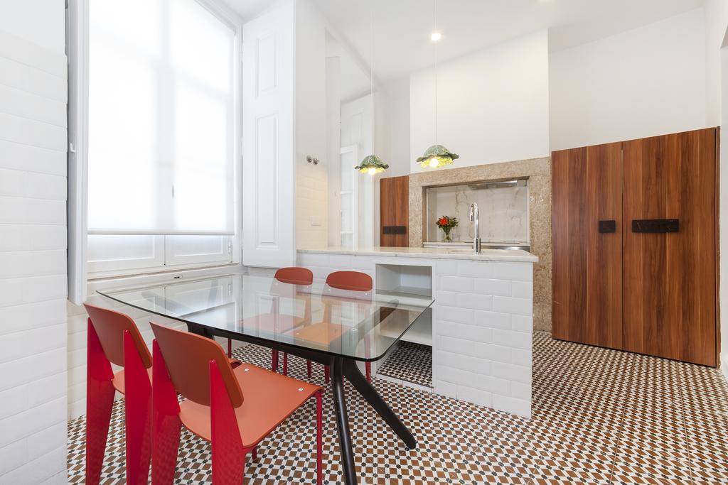 Lisbon Cheese & Wine Suites Екстериор снимка