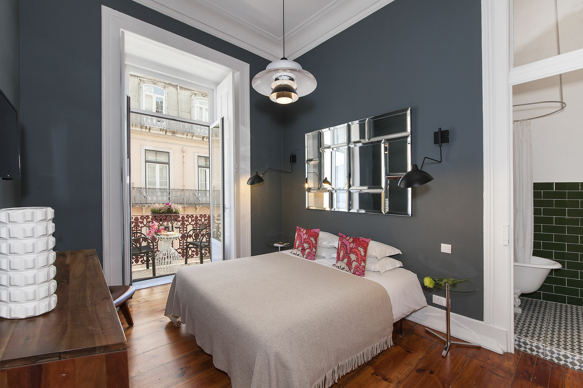 Lisbon Cheese & Wine Suites Екстериор снимка
